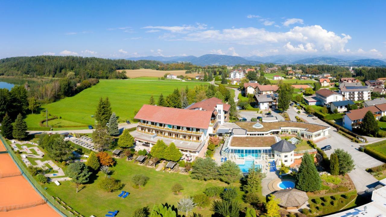 Golf-Tennis-Wellnesshotel Mori Sankt Kanzian am Klopeiner See Exterior photo
